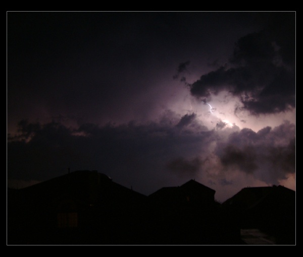 Something wicked...
Fuji S602 - Hand held (no tripod)
