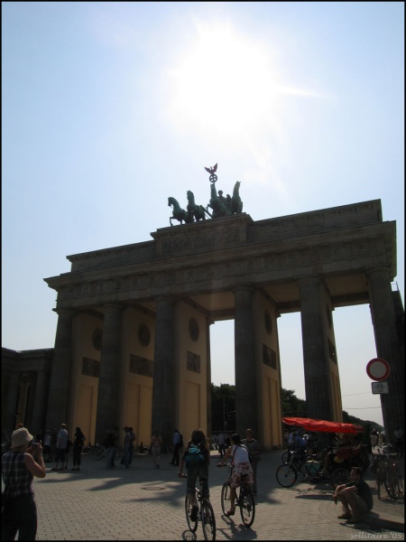 Brandenburger Tor at Day